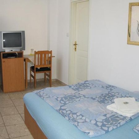 Nadix Panzio Debrecen Room photo